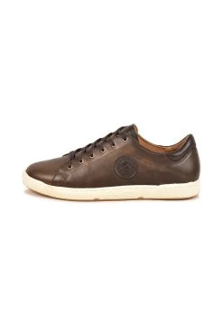 Pataugas Jayo Mc HiSneakers BasseBrown Uomo Sneaker P1012O01I-O11 -Scarpe Sconto 584dafd05fd24ed99161f65ebe436867